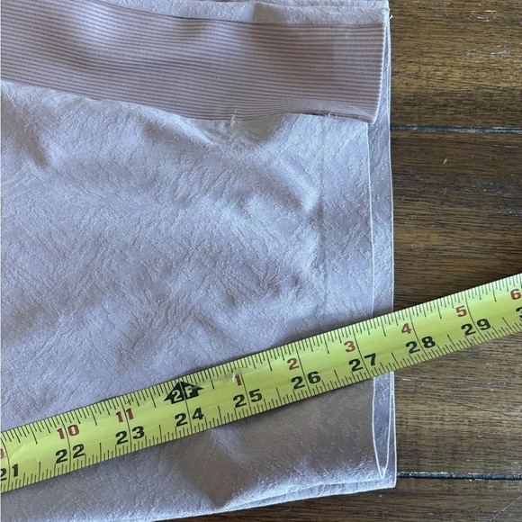 Athleta Brooklyn Textured Ankle Pant Grain Camo Pink Blush Sz 24 Women's - Picture 9 of 13